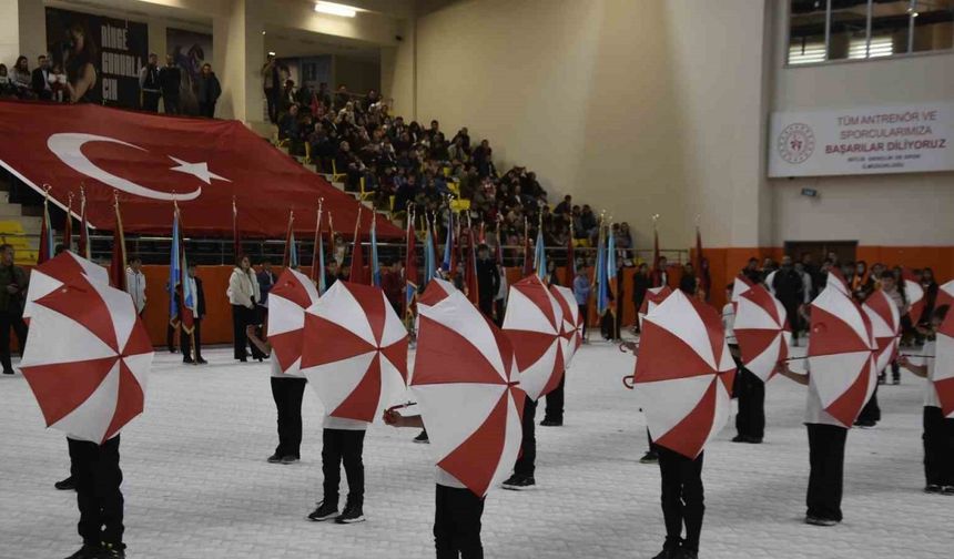 Bitlis’te 23 Nisan coşkusu