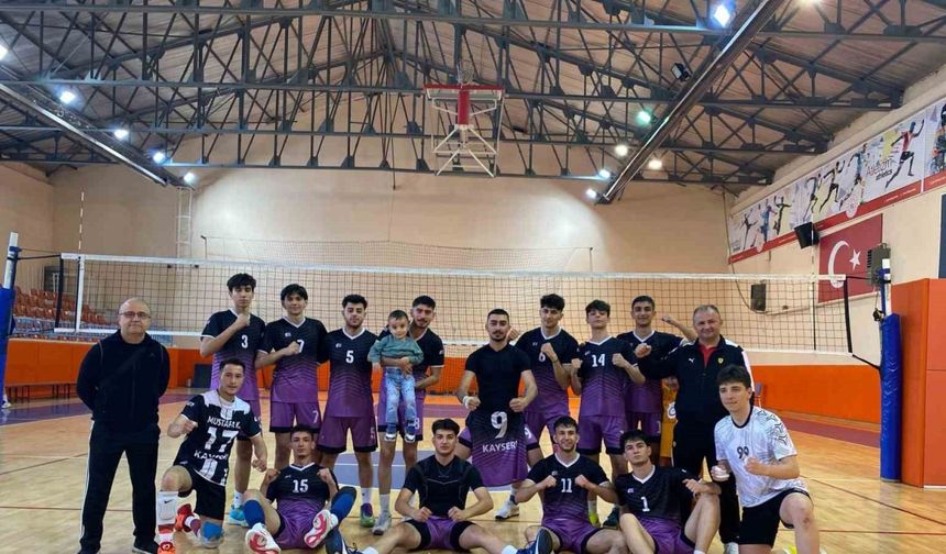 Kayseri Elit Voleybol, en iyi 32 arasına kaldı