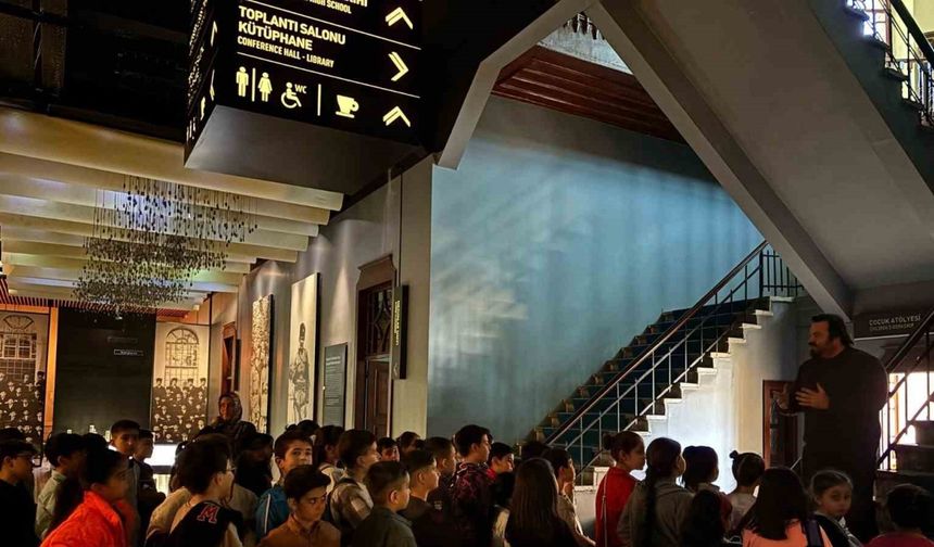 Milli Mücadele Müzesi’ne 23 Nisan’da yoğun ilgi: Tarihe tanıklık ettiler
