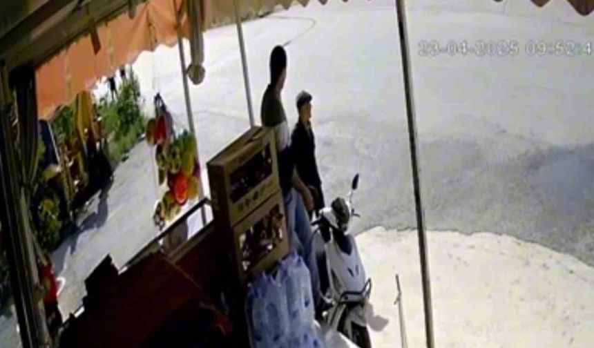 Yaşlı adamın şapkası işletmecinin aklını başından aldı: Bir anda kendini yerde buldu