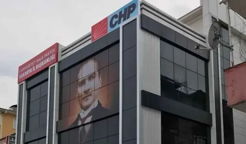 CHP'de ilk atama: Kadın kolları başkanlığına Ece Akbıyık getirildi