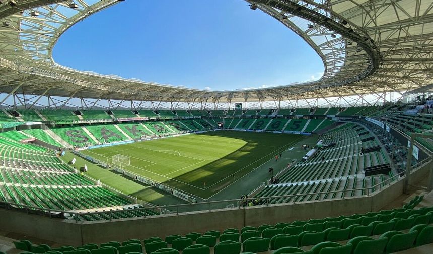 Sakaryaspor-Arıt Kayadibi SK maçı kağıt bilet satışı başaldı