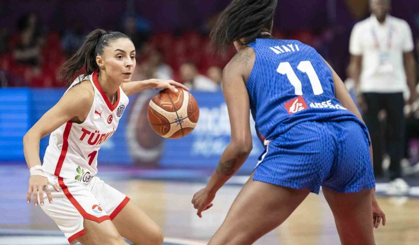 A Milli Kadın Basketbol Takımı, Avrupa Şampiyonası’na mağlubiyetle başladı