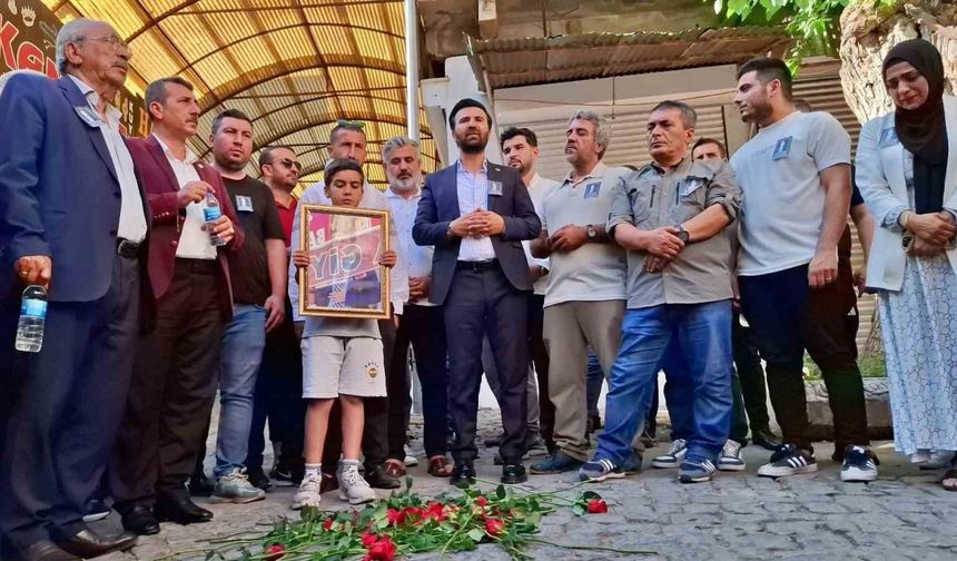 Başkan Ateş vurulduğu yerde anıldı