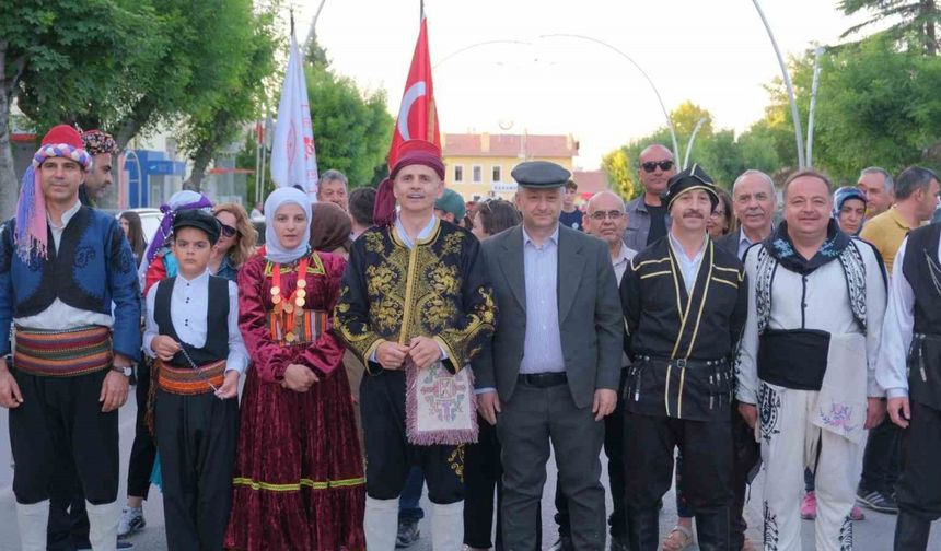 Halk Oyunları Yıldızlar Türkiye Şampiyonası Karaman’da başladı
