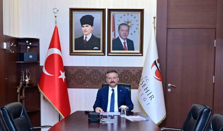 Vali Aksoy, ‘7. Bölge Düzensiz Göçle Mücadele Koordinasyon Toplantısı’na katıldı