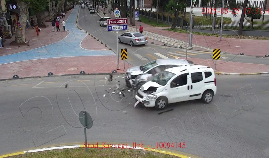 Sakarya’daki 12 ayrı trafik kazası KGYS’de