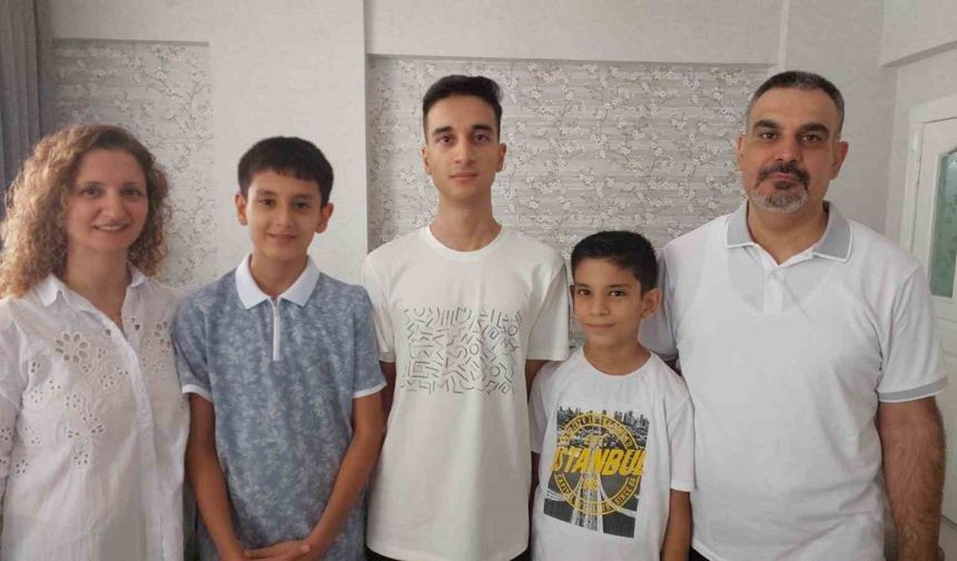 YKS Türkiye birincisi Ahmet Eren Özyurtseven İHA’ya konuştu