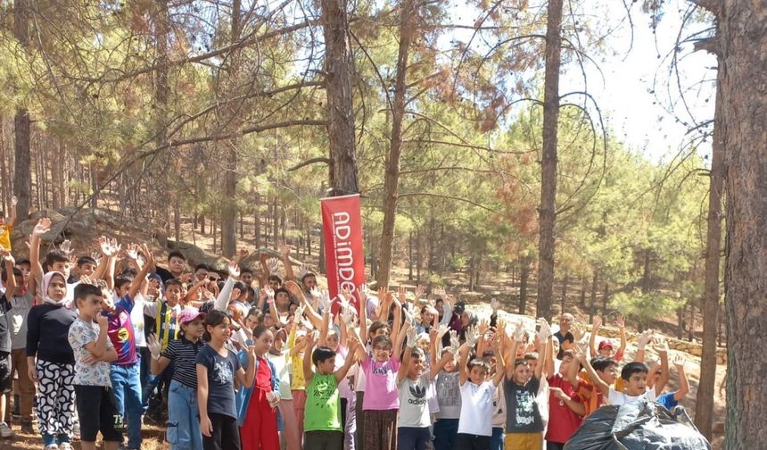 İmam hatiplilerden orman temizliği ve farkındalık seferberliği