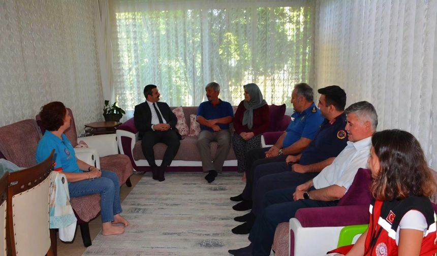 Köyceğiz Kaymakamı Kumcu, şehit ailelerini unutmadı