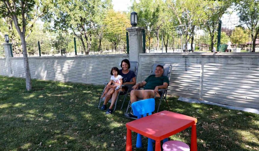 Şehrin merkezinde karavan konforu