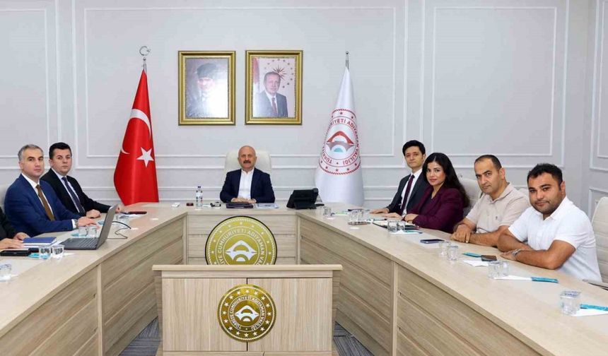 Vali yardımcıları değerlendirme toplantısı gerçekleştirildi