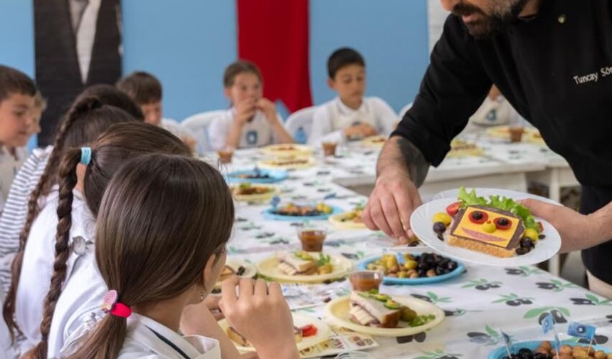Marmarabirlik'ten 'Minik Şeflerle Zeytinli Tarifler' projesi