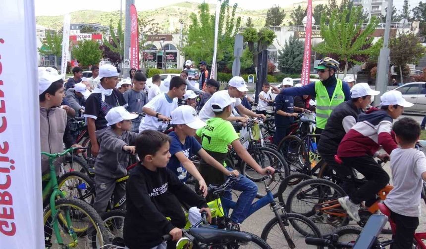 Batman'da bahar coşkusu: Doğa, spor ve müzik bir arada