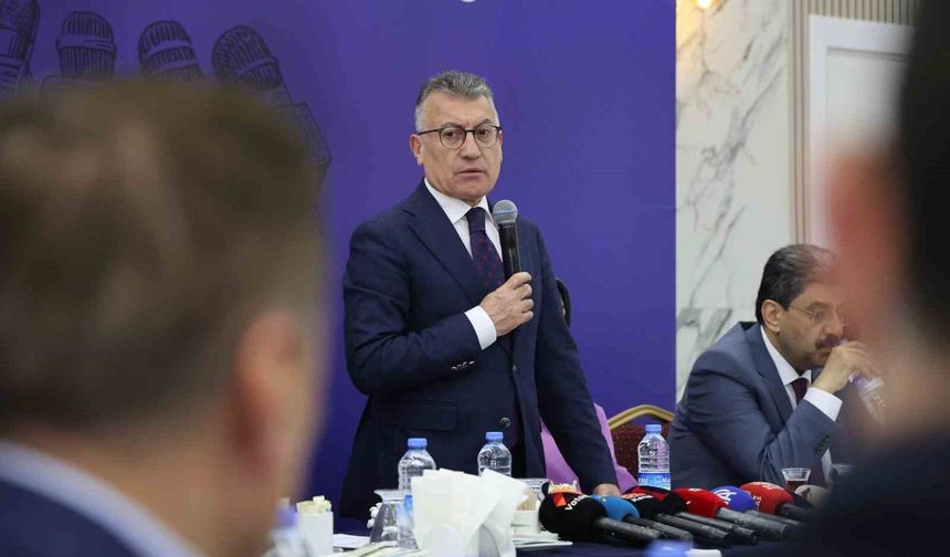Güler, CHP'de yaşanan sürecin CHP'nin iç meselesi olduğunu söyledi