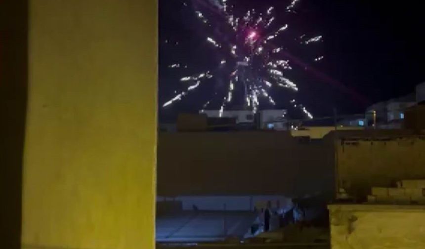 Nusaybin'de gece yarısı patlatılan havai fişekler tepki çekti