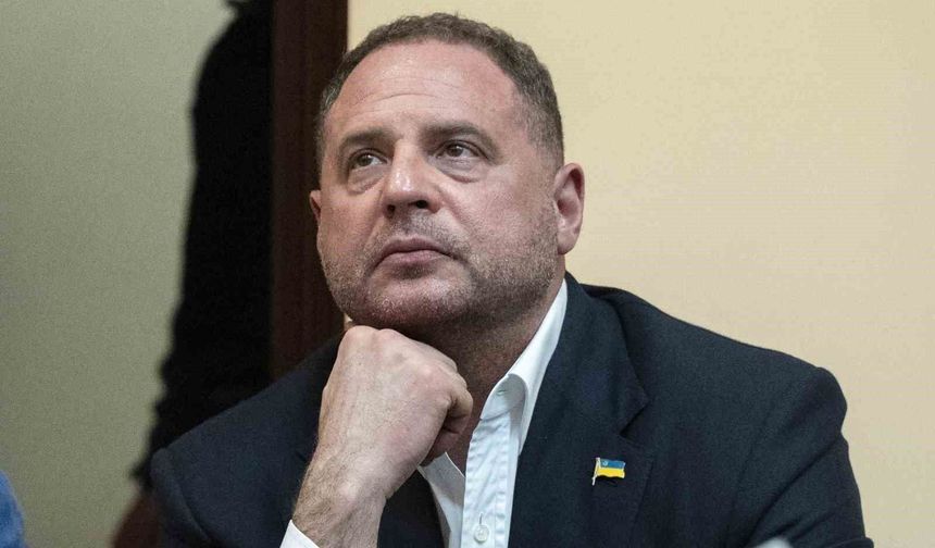 Ukrayna Devlet Başkanlığı Ofisi'nin eski Başkanı Yermak kara para aklama suçlamasıyla tutuklandı