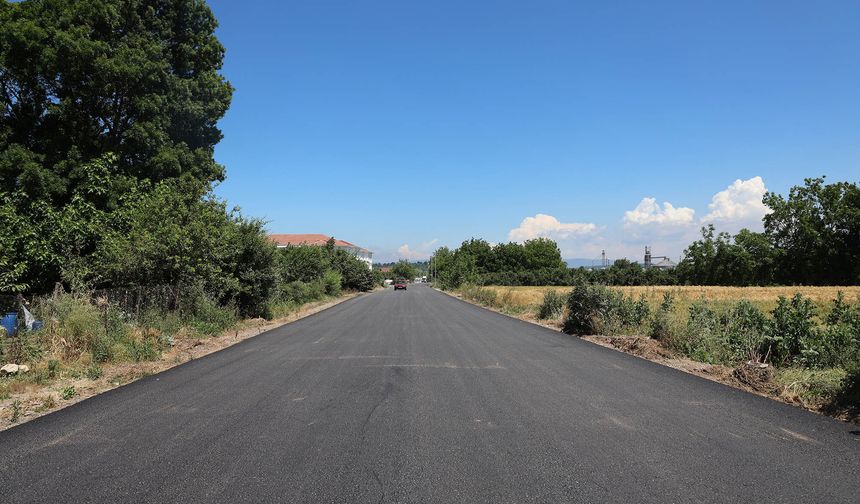 Söğütlü’de vatandaşın memnuniyetini kazanan ulaşım hamlesi