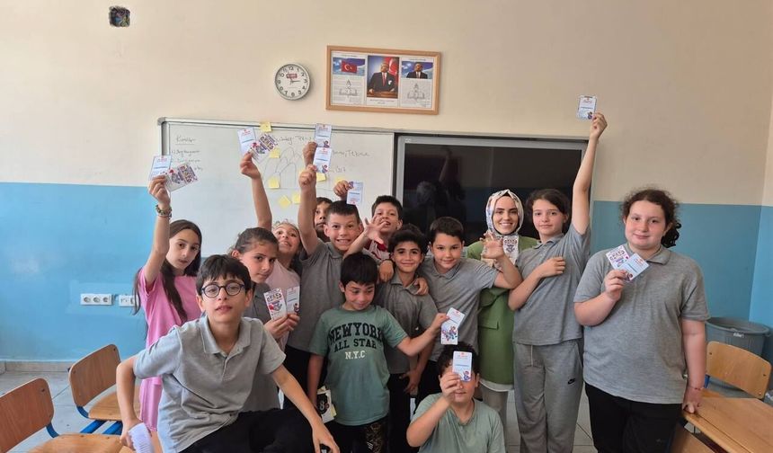 Sapanca Alaçam Ortaokulu’nda akran zorbalığına karşı farkındalık atölyesi
