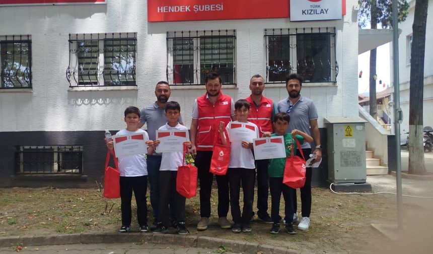 Ortaköy Fatih İlkokulu ve Ortaokulu Öğrencilerinden Gazze’ye Anlamlı Destek