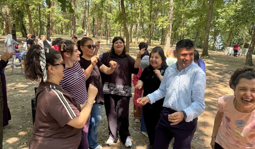 Engelsiz Hobi Atölyeleri öğrencileri doğayla buluştu