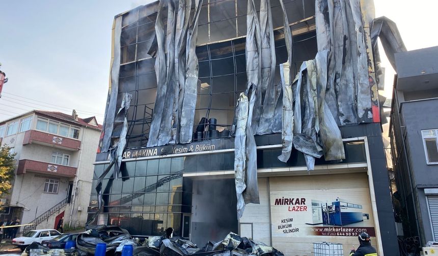 Sakaryalı işçinin de öldüğü fabrika yangınında 7 belediye yetkilisi tutuklandı