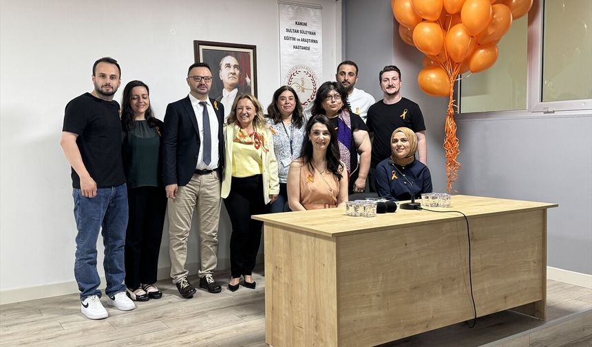 MS hastaları ve doktorlar farkındalık etkinliğinde bir araya geldi