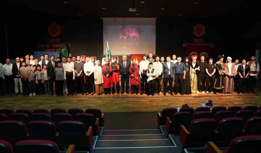 Düzce'de İstanbul'un fethi coşkuyla anıldı