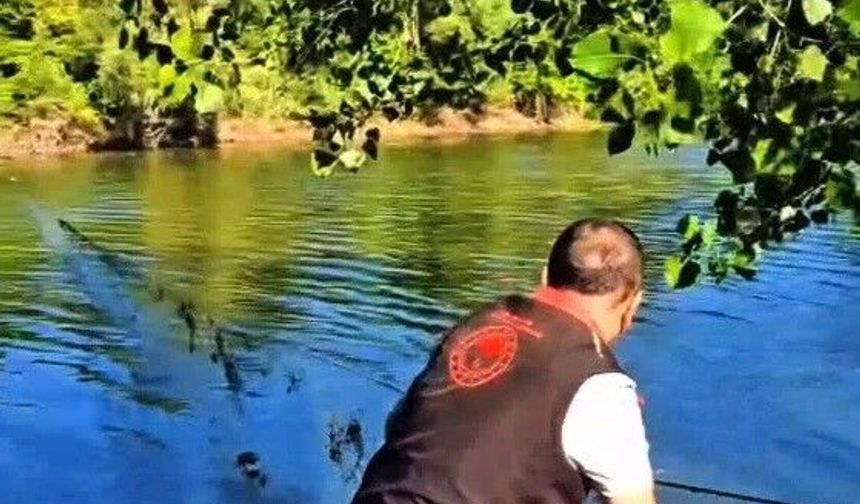 Nehir ve göletlerdeki kaçak ağlar tek tek toplanıyor