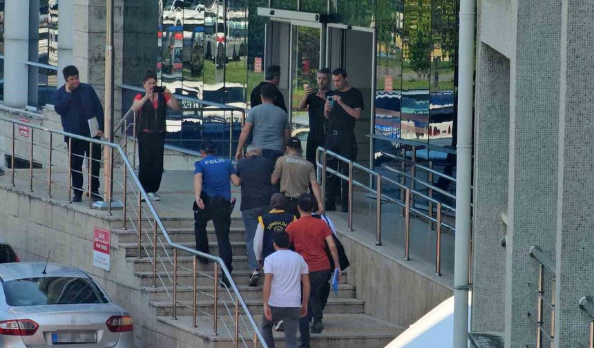 Zonguldak'ta evlilik vaadiyle 10 milyon liralık dolandırıcılık şüphelileri yakalandı