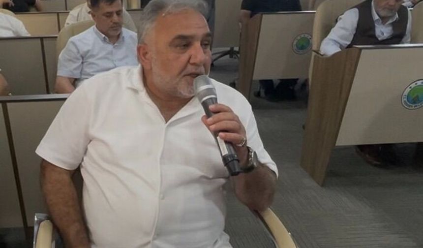 AK Parti Grup Sözcüsü Sakal'dan, Traktör Ve Kötü Adam Sözleri!