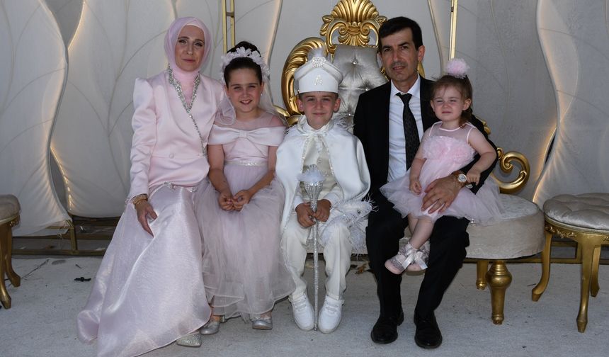 Özyol Ailesinin Mutlu Günü