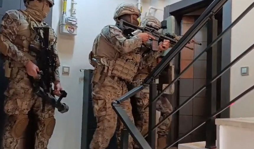 Silah imal eden çeteye şafak baskını: 15 gözaltı, 4 tutuklama!