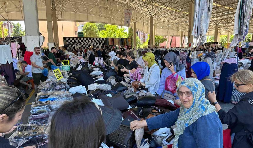 "Tarihi Salı Pazarı Hayırlı Olsun"