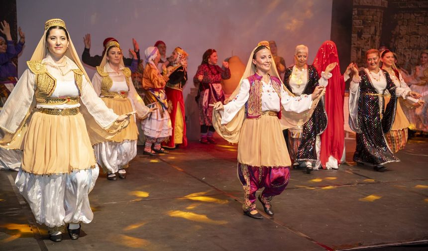 Sakarya'nın ruhu sahnede hayat buldu