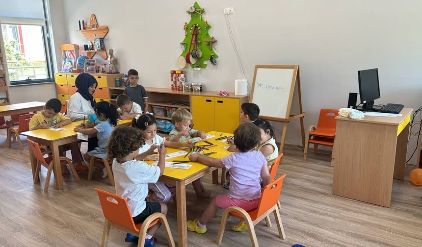 Karasu SGM’de 4-6 yaş grubuna erken çocukluk eğitimi başladı