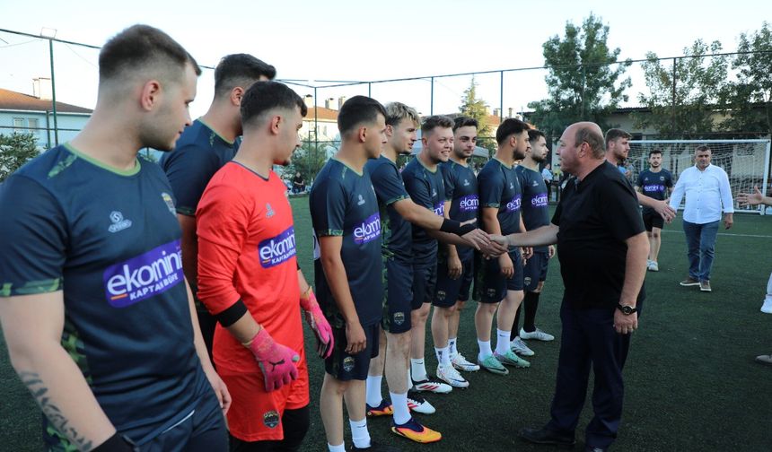 Ferizli'de 15 Temmuz futbol turnuvası başladı