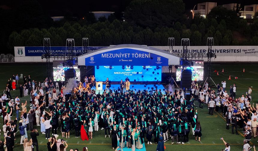 SUBÜ’de mezuniyet töreni hazırlıkları tamam