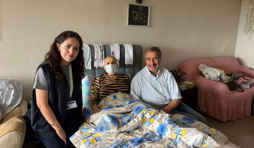 Serdivan'da Gönüllere Dokunan Sosyal Destekler Sürüyor