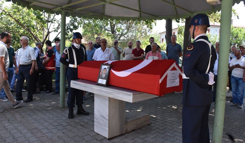 Sakaryalı Uzman Çavuş, askeri törenle son yolculuğuna uğurlandı