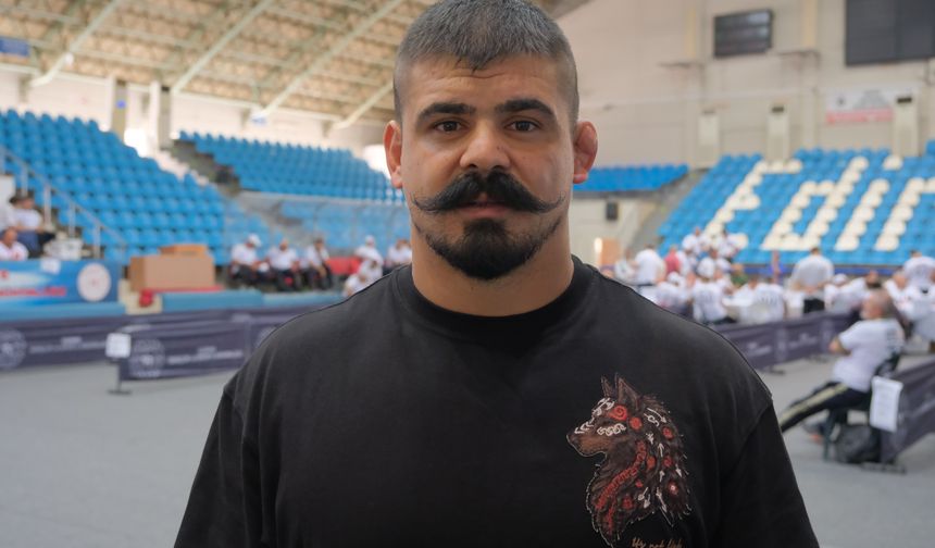 Başpehlivan Cengizhan Şimşek'in hedefi altın kemer