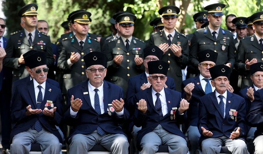 Trakya'da 15 Temmuz Demokrasi ve Milli Birlik Günü dolayısıyla şehitlikler ziyaret edildi