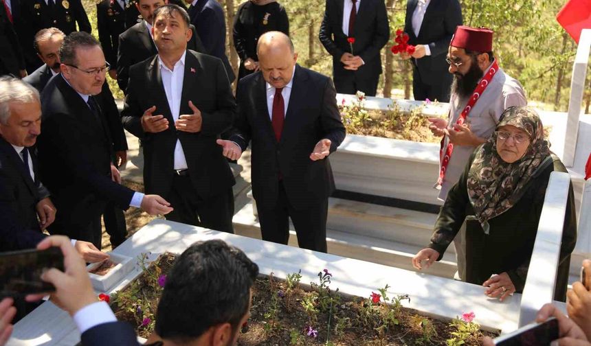 15 Temmuz'da şehitler unutulmadı: Bin 375 hatimin duası yapıldı