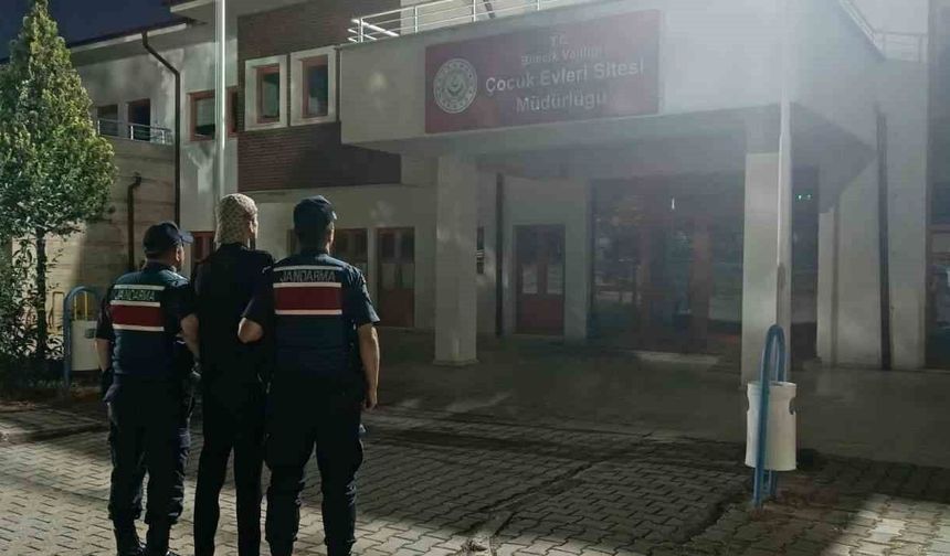 İkamet izni, geçici koruma kimlik belgesi bulunmayan 4 Suriyeli yakalandı
