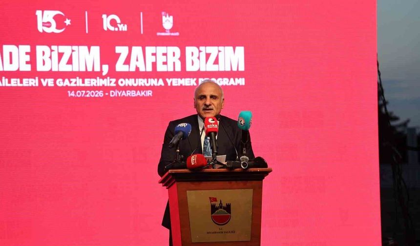 Diyarbakır'da 15 Temmuz'un 10. yıldönümünde şehit aileleri ve gaziler yemekte bir araya geldi