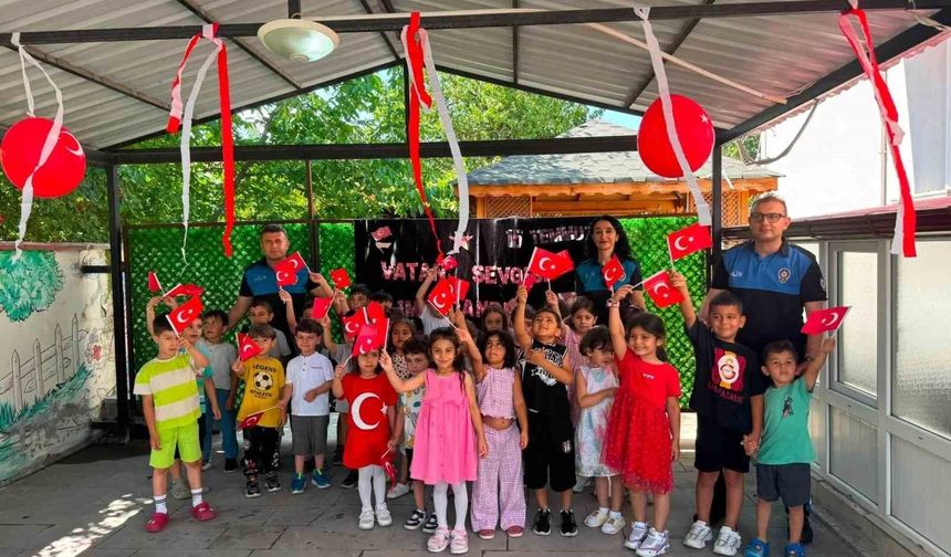 Erzincan'da Kur'an kursu öğrencileri şehit ve gaziler için bir araya geldi