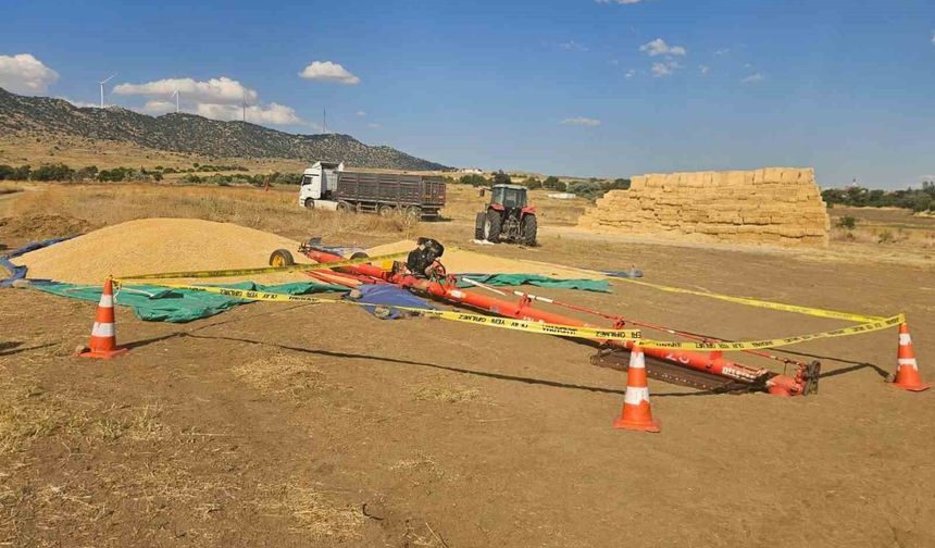 Hububat elevatörünün altında kalan 18 yaşındaki işçi hayatını kaybetti