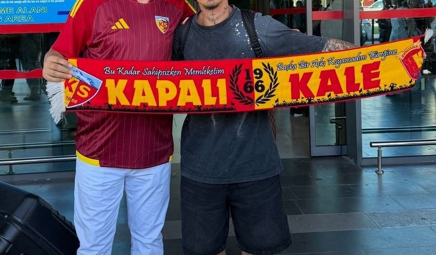 Kayserispor 2 transferini Kayseri'ye getirdi