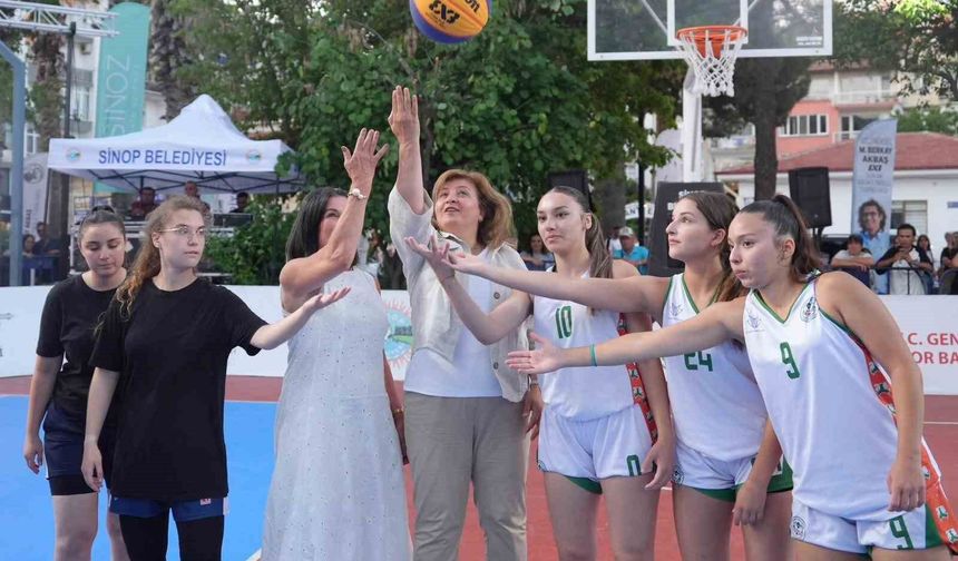 Mustafa Berkay Akbaş Sokak Basketbolu Turnuvası: 15 ülkeden 304 sporcu katılıyor
