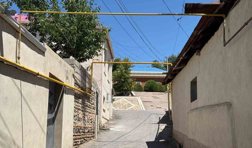 Nahçıvan'ın doğal gaz ihtiyacı Türkiye üzerinden 30 yıl güvence altında